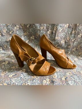 Chloe Camel Leather Peep-Toe Heels with Gold Buckle